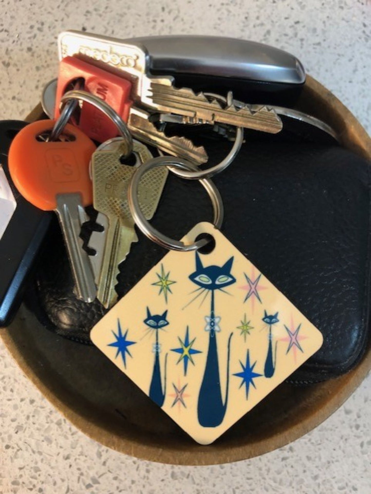Atomic Cat Keychain Mid Century Modern cute Beige Key Chain Retro Cat Lover Gift Vintage styled Throw back Sand keychain