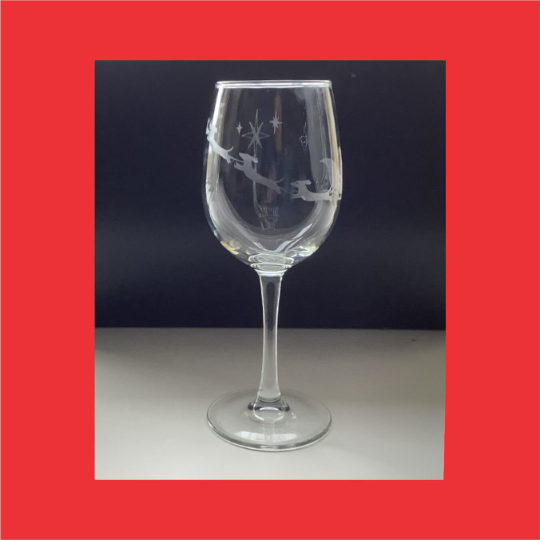 Dachshund Christmas Etched Wine Glasses Dachshund Lover Gift Free Shipping - Set of 2 - 16 ounce.