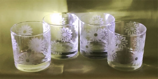 Retro Sunflower Whiskey Glasses Happy Etched Rocks Glasses Gift Sixties Lover Cocktail Gift Set of 4 Sunflower Barware Housewarming Gift