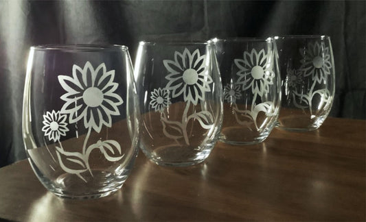 Sunflower Stemless Wine Glasses Cheery Etched Wine Lover Gift Sixties Lover Gift Sunflower Barware 20 ounce Glasses Flower Gift  Set of 4