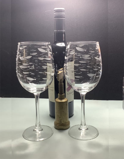 Retro Etched Fish Wine Glasses Mid Century Styled 16 oz. Bar Gift Set of 2 Housewarming Gift for the Sixties Lover Individually Hand Etched