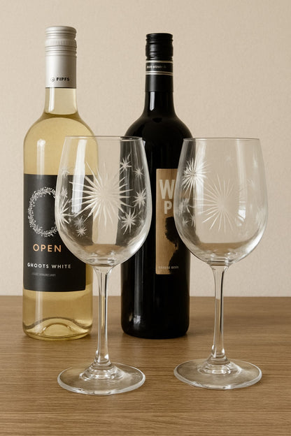 Atomic Starburst Retro Wine Glasses – Hand Etched Mid-Century Modern Glassware Set of 2