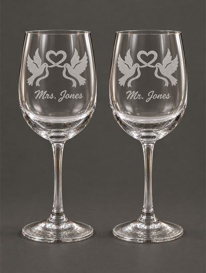 Personalized Mr. & Mrs. Wine Glass Set – Hand-Etched Dove & Heart Design
